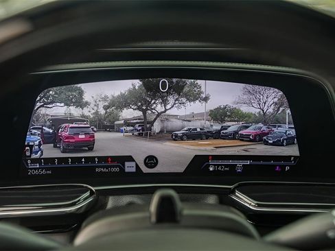 Used 2024 Cadillac Escalade Sport w/ LPO, ONYX Package image 11