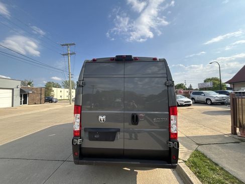 Used 2023 RAM ProMaster 2500 w/ Premium Appearance Group image 57