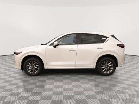 New 2025 MAZDA CX-5 AWD 2.5 S w/ Preferred Package image 4