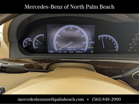 Used 2011 Mercedes-Benz S 400 S 400 image 19
