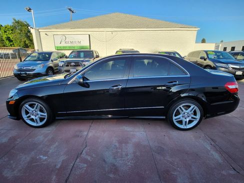 Used 2013 Mercedes-Benz E 350 Sedan image 2