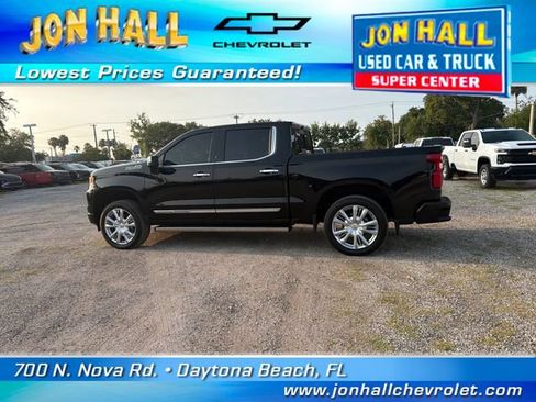 Used 2025 Chevrolet Silverado 1500 High Country AWD/4WD image 6
