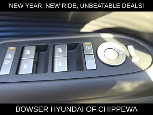 New 2026 Hyundai Ioniq 9 SEL image 7