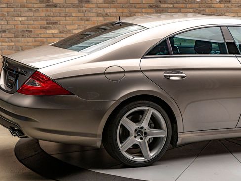 Used 2006 Mercedes-Benz CLS 55 AMG AMG image 13