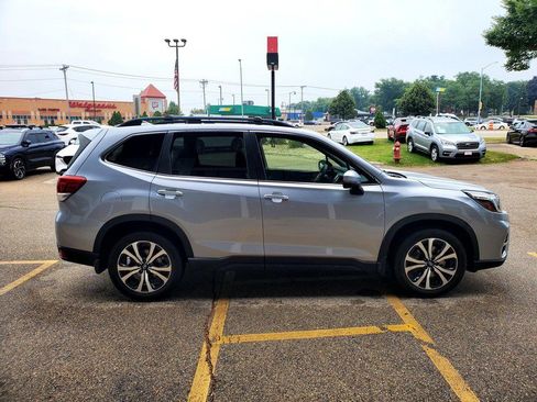 Used 2019 Subaru Forester Limited AWD/4WD image 4