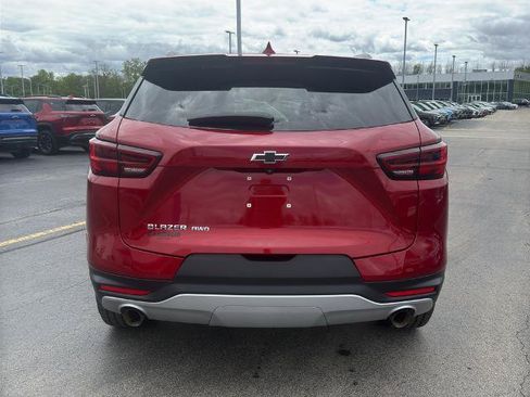 Used 2023 Chevrolet Blazer LT AWD/4WD image 7