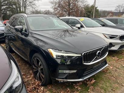 Used 2022 Volvo XC60 B6 Inscription w/ Advanced Package