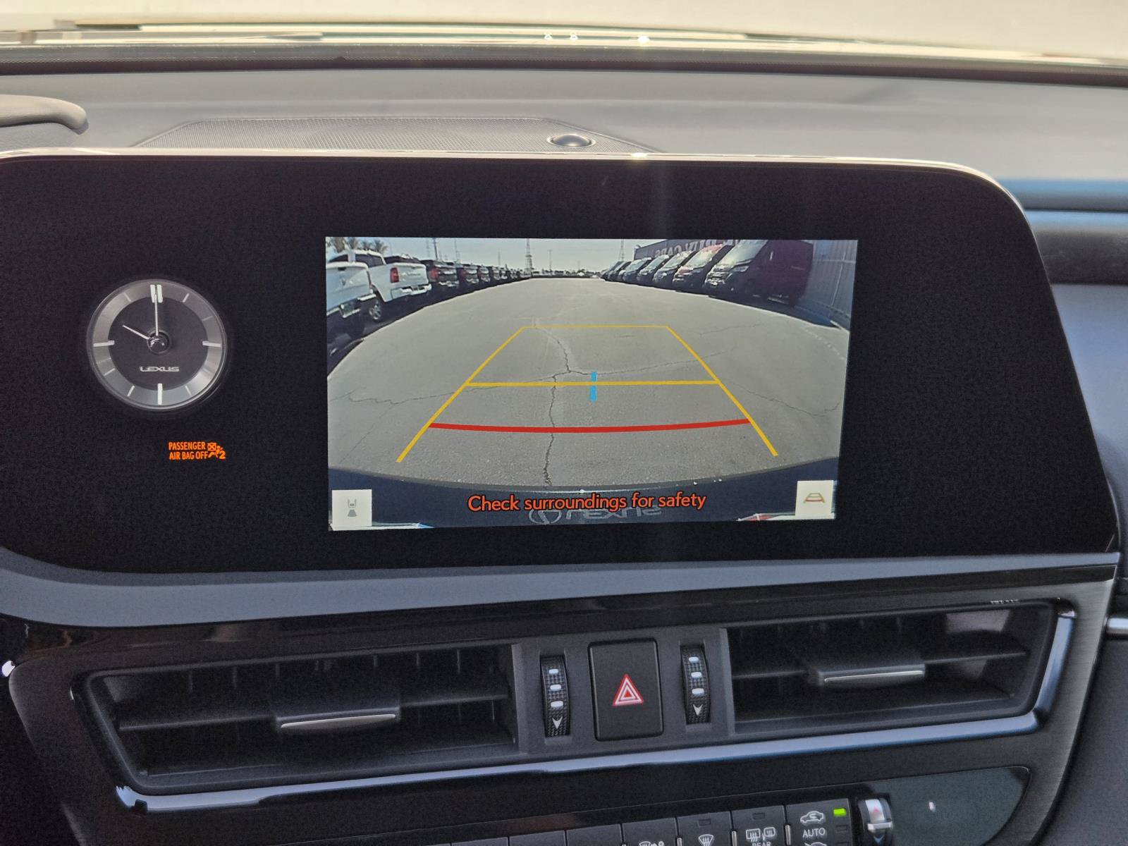 Used 2024 Lexus ES 350 w/ Premium Package FWD image 8