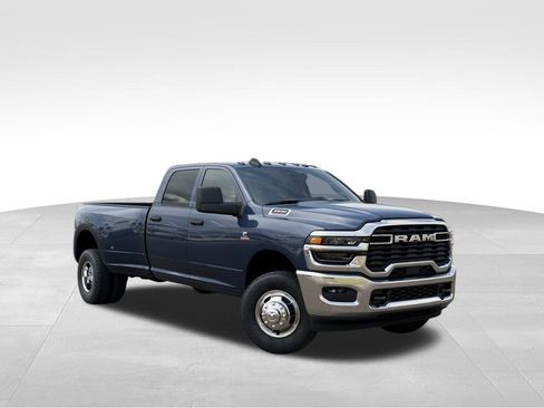 New 2026 RAM 3500 Tradesman image 5