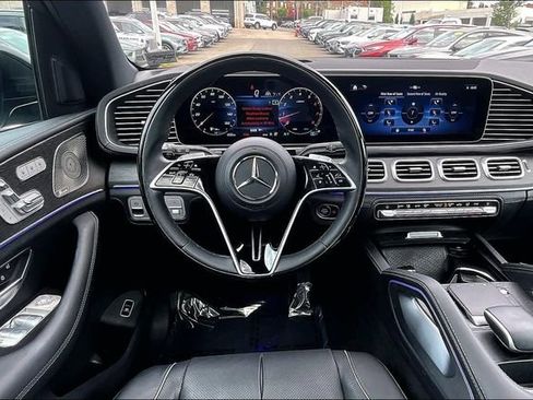 Certified 2024 Mercedes-Benz GLE 450 4MATIC image 4