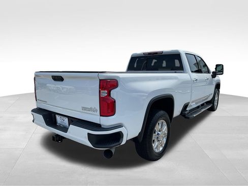Used 2024 Chevrolet Silverado 3500 High Country AWD/4WD image 9