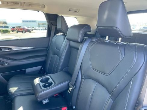 Used 2025 INFINITI QX60 Luxe AWD/4WD image 13