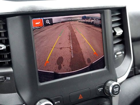 Used 2024 RAM 2500 Big Horn w/ Bed Utility Group image 16