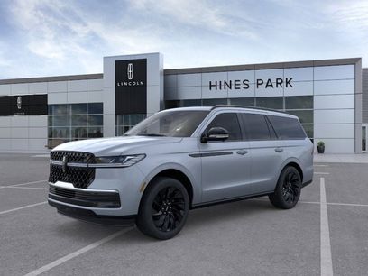 New 2026 Lincoln Navigator Reserve w/ Jet Appearance Package