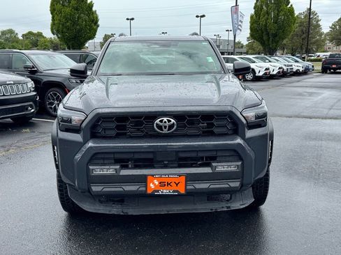 Used 2025 Toyota 4Runner TRD Off-Road AWD/4WD image 3