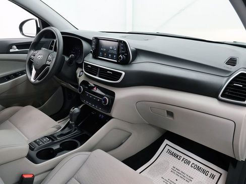 Used 2020 Hyundai Tucson Value FWD image 15