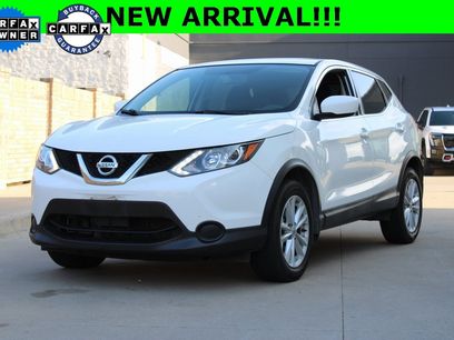 Used 2018 Nissan Rogue Sport S w/ S Appearance Package