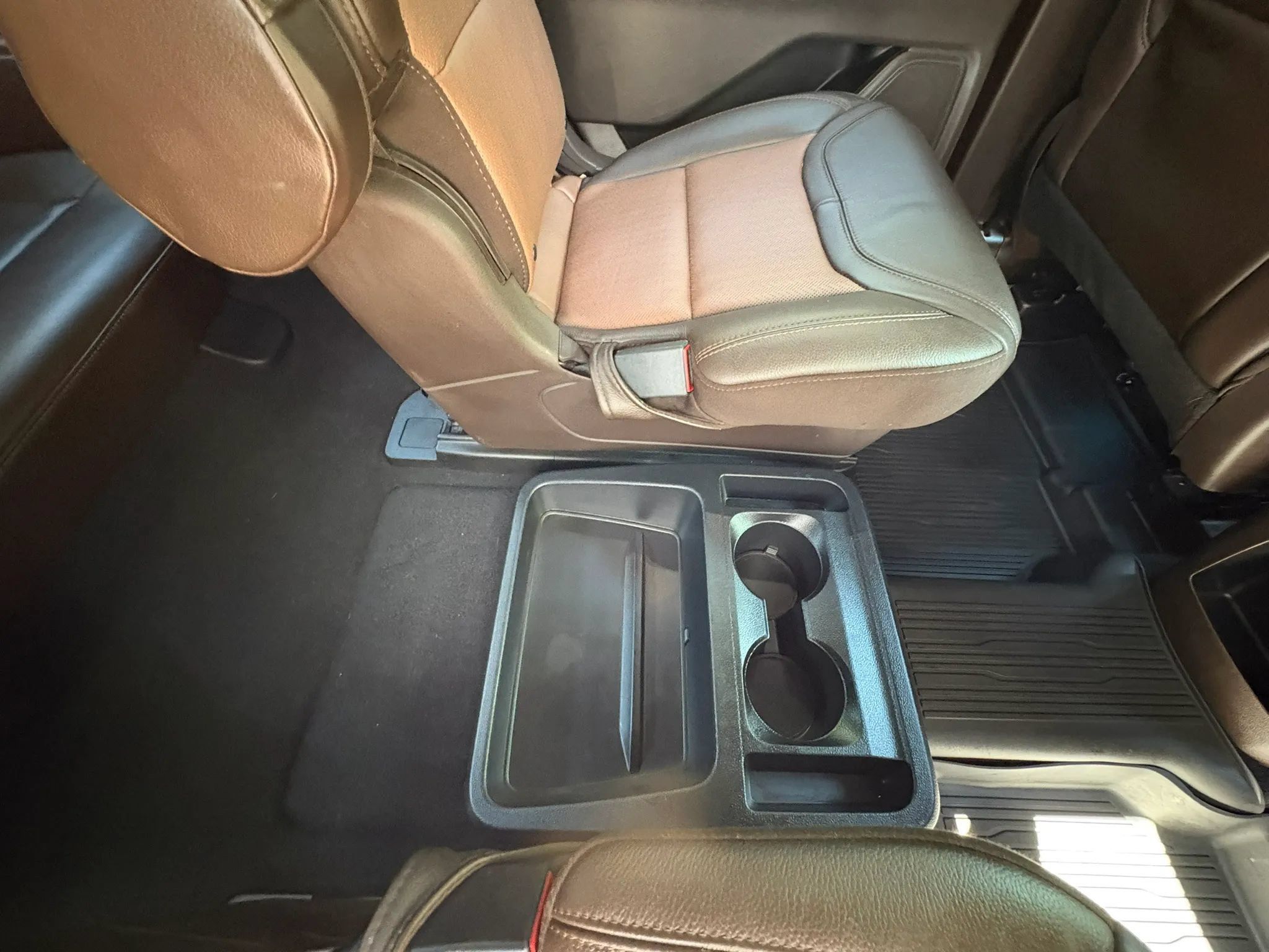 Used 2021 Ford Explorer King Ranch w/ Premium Technology Package AWD/4WD image 19