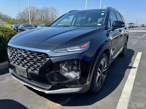 Used 2019 Hyundai Santa Fe Limited image 2