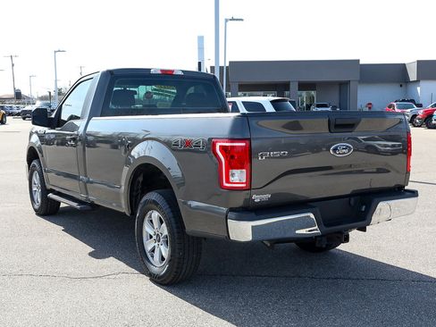 Used 2017 Ford F150 XL w/ Equipment Group 101A Mid image 4