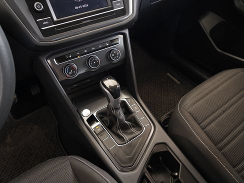 Used 2023 Volkswagen Tiguan S FWD image 17