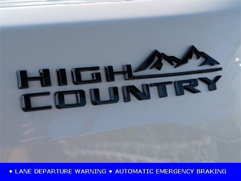 Used 2023 Chevrolet Silverado 3500 High Country w/ Technology Package image 5