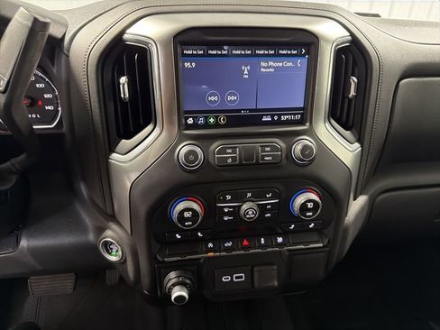 Used 2020 Chevrolet Silverado 1500 LT w/ All-Star Edition image 27