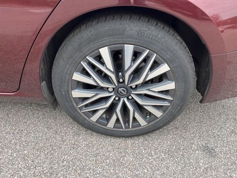 Used 2023 Nissan Altima 2.5 SV image 32