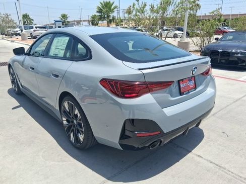 New 2026 BMW 430i w/ M Sport Package RWD image 4
