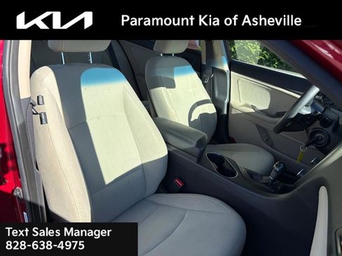 Used 2015 Kia Optima LX image 17