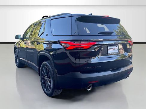 Used 2023 Chevrolet Traverse RS w/ LPO, Floor Liner Package AWD/4WD image 5
