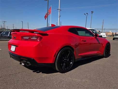 Used 2018 Chevrolet Camaro ZL1 image 3