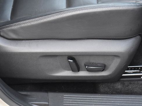 Used 2023 Nissan Rogue SL w/ SL Premium Package image 68