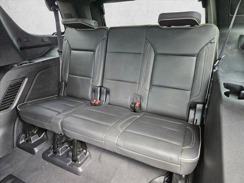 Used 2023 Chevrolet Tahoe Premier AWD/4WD image 23