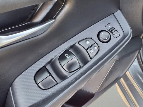 Used 2023 Nissan Sentra SV image 13