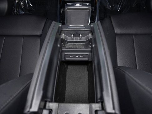 New 2026 Mercedes-Benz GLB 250 image 20