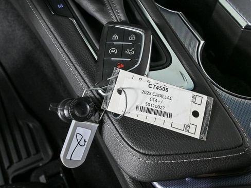 New 2025 Cadillac CT4 Premium Luxury image 18