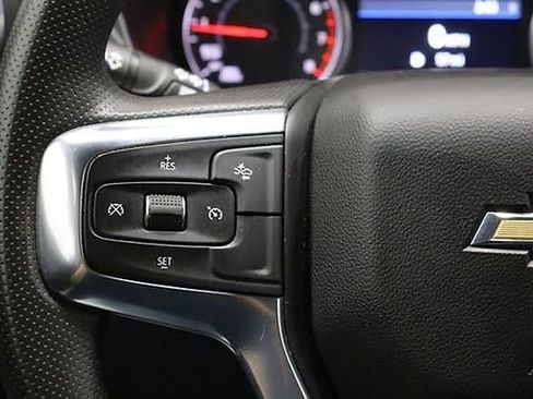 Used 2023 Chevrolet Blazer LT image 22