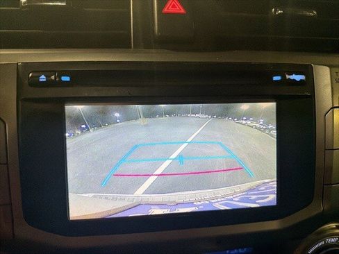 Used 2016 Toyota 4Runner Limited image 20