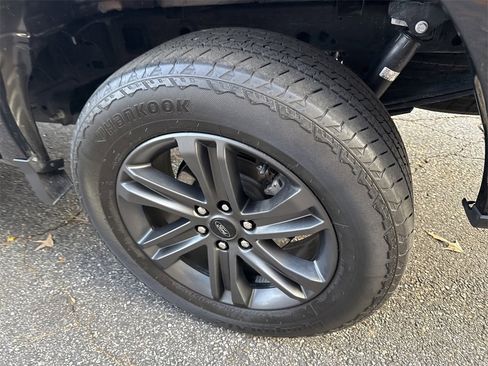 Used 2023 Ford F150 XLT w/ Equipment Group 302A High image 21