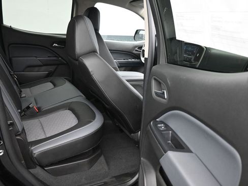 Used 2022 Chevrolet Colorado Z71 image 15