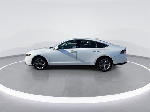 Used 2024 Honda Accord EX image 7