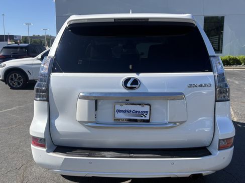Used 2023 Lexus GX 460 Premium w/ Premium Package AWD/4WD image 9