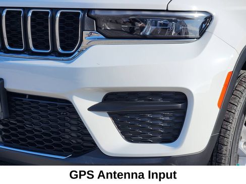 New 2026 Jeep Grand Cherokee Laredo X RWD image 6