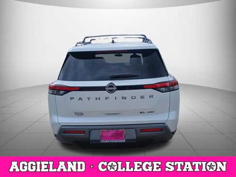 Certified 2026 Nissan Pathfinder SL w/ Cargo Package AWD/4WD image 3