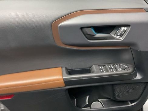 Used 2021 Ford Bronco Sport Outer Banks image 11