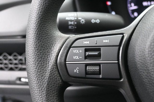 Certified 2025 Honda Accord LX image 4