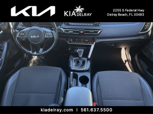 Used 2023 Kia Seltos S w/ Navigation Package image 10