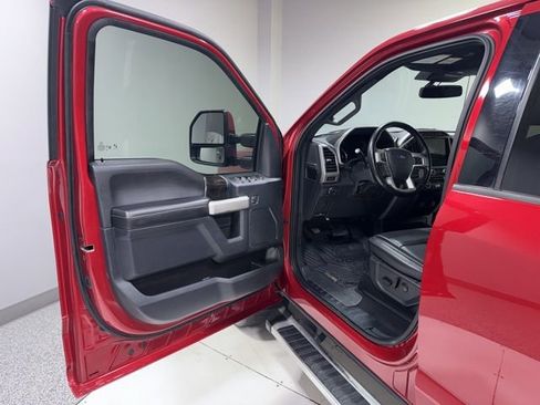 Used 2022 Ford F250 Lariat w/ Camper Package image 10