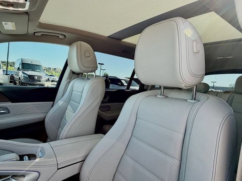 Certified 2026 Mercedes-Benz GLS 450 4MATIC image 20